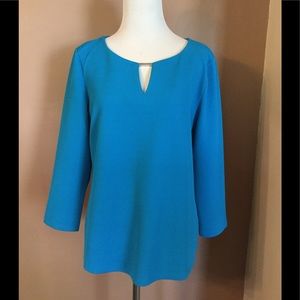 Calvin Klein ! Beautiful Blue Top !